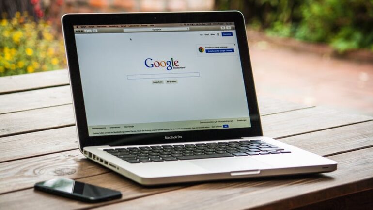 Have you ever asked yourself the question: how does google rank search results? Read on to learn everything that you need to know on the subject.